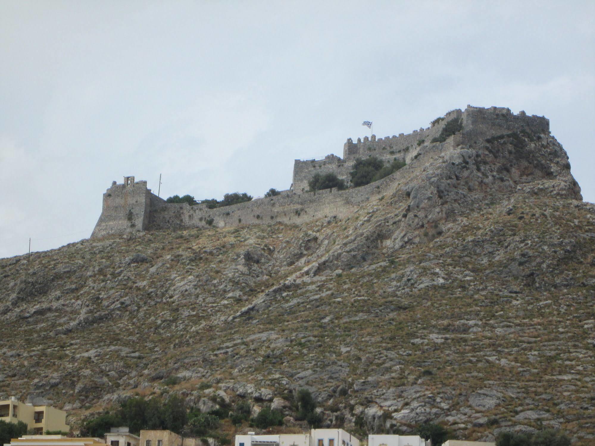 Anemi Leros Apartments Panteli Екстер'єр фото