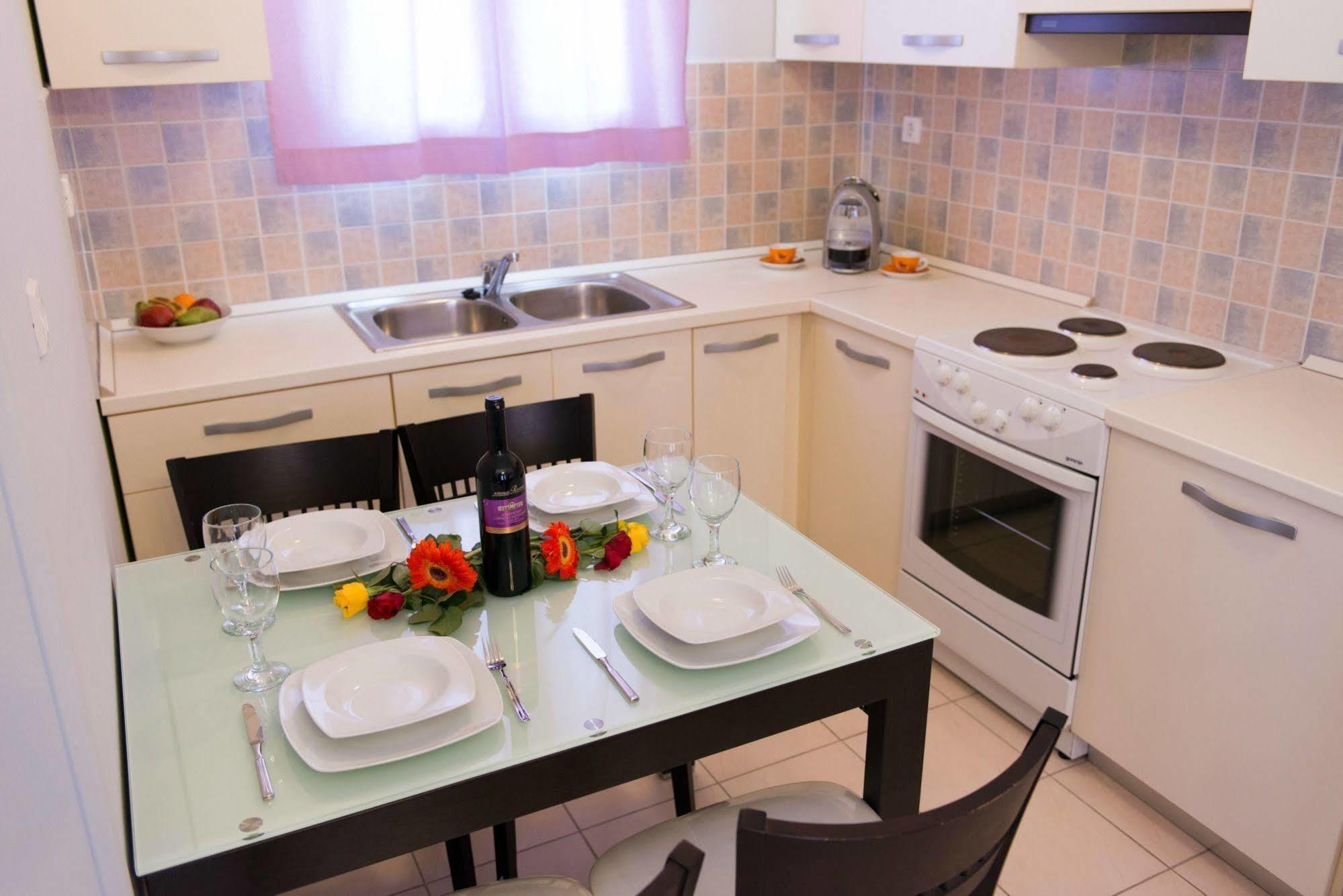 Anemi Leros Apartments Panteli Екстер'єр фото